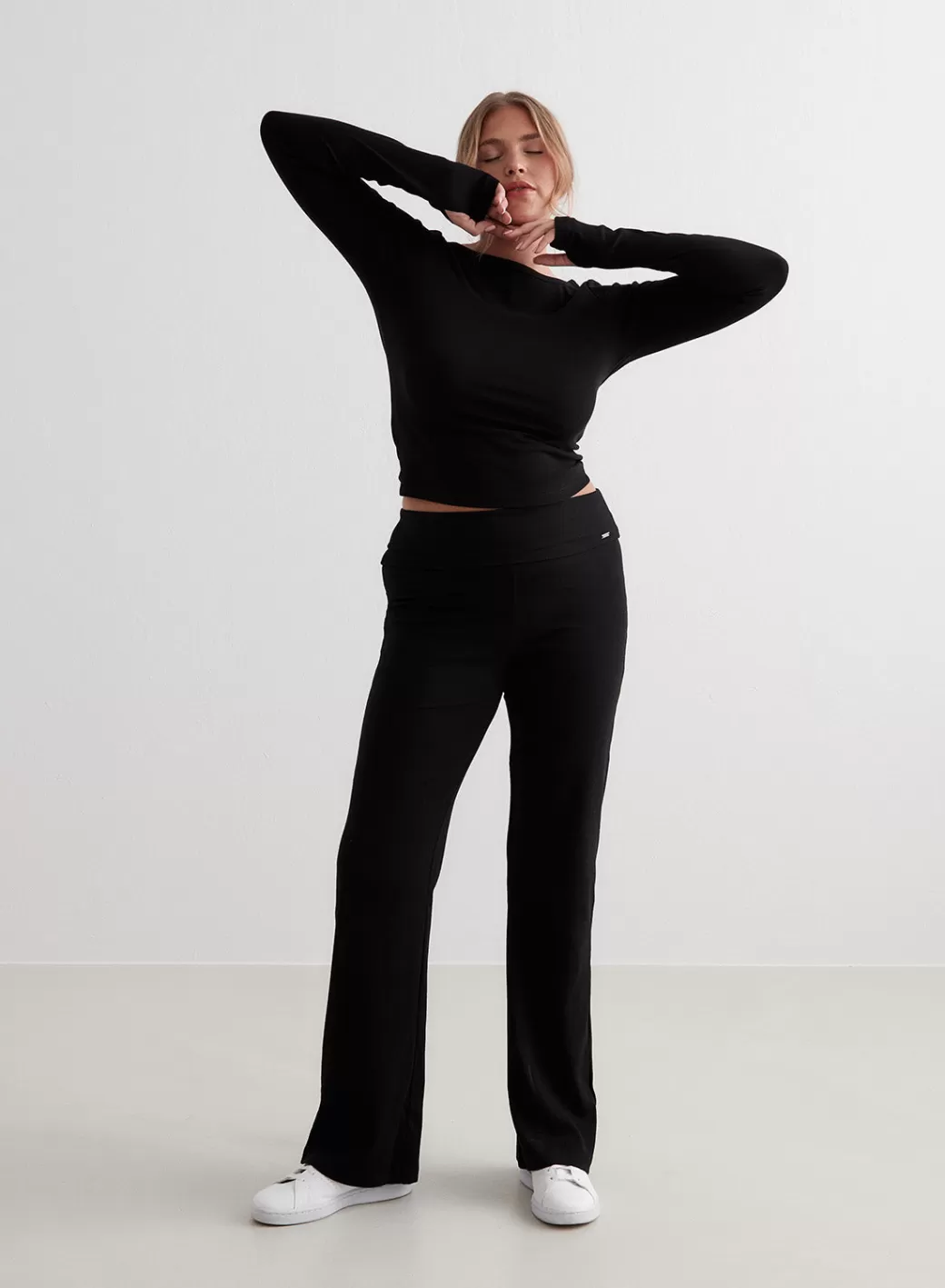 Ease Ribbed Long Sleeve Top | AIM’N Outlet