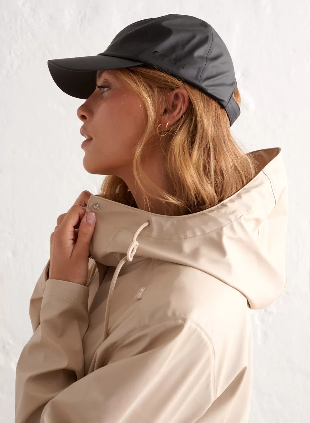 Black Rain Cap | AIM’N Outlet