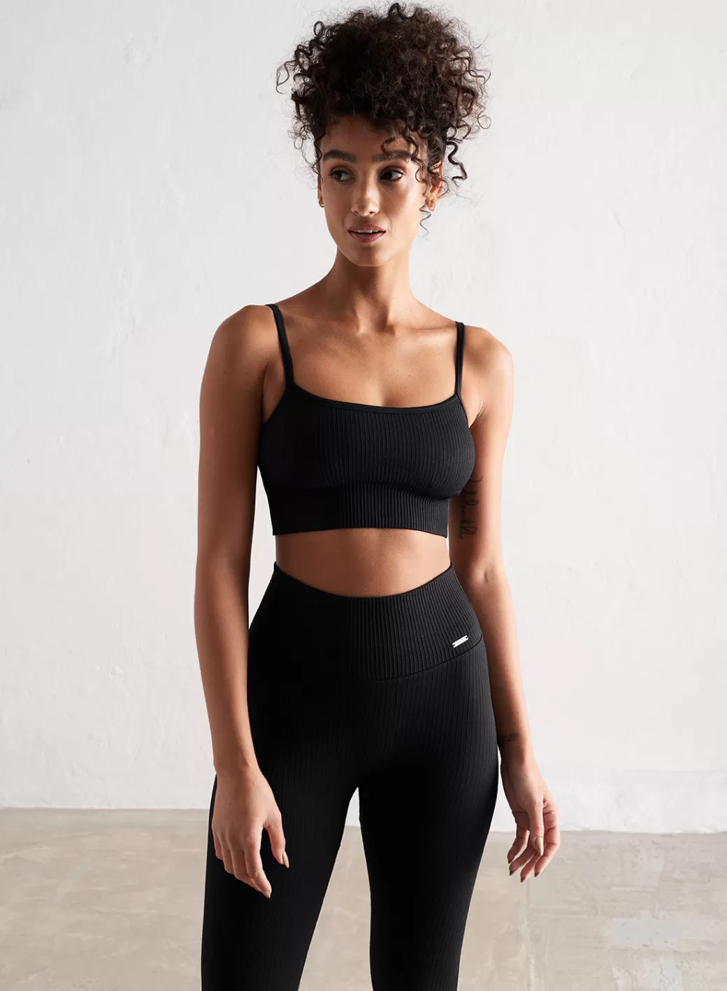 Ribbed Seamless Strap Bra | AIM’N Store