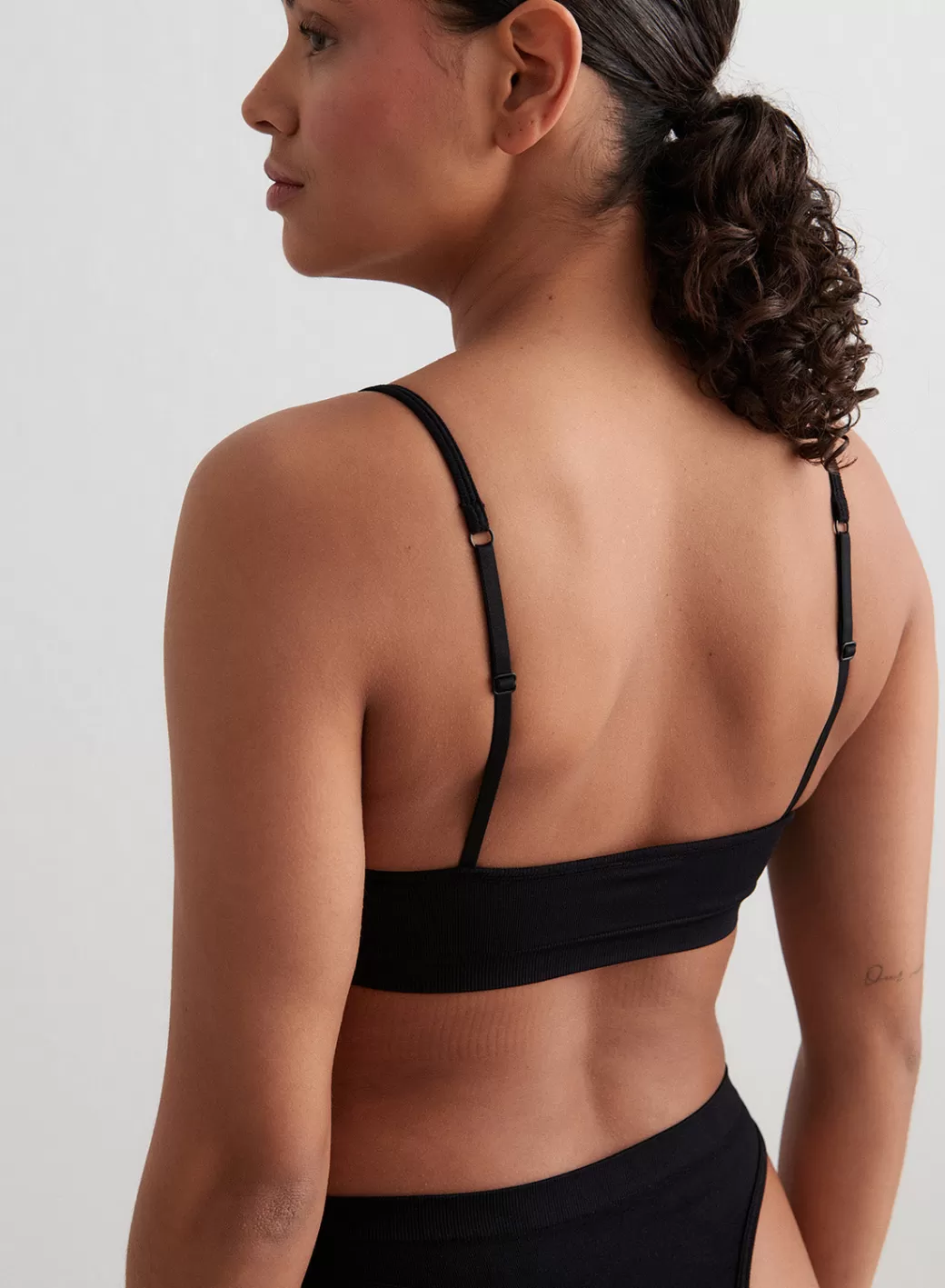 Seamless Bra | AIM’N Online