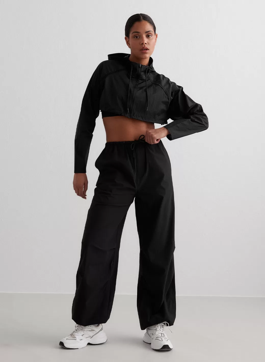 Windbreaker Plain Parachute Pants | AIM’N Cheap