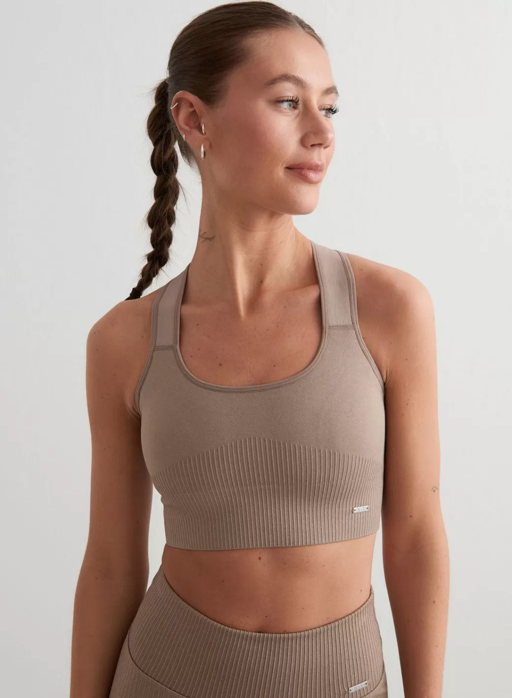 High Support Ribbed Bra | AIM’N Store