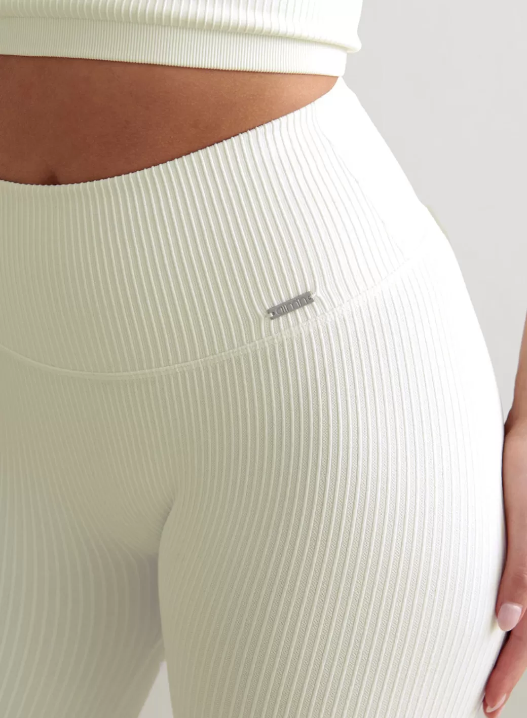 Off-White Ribbed Seamless Biker Shorts | AIM’N Best Sale