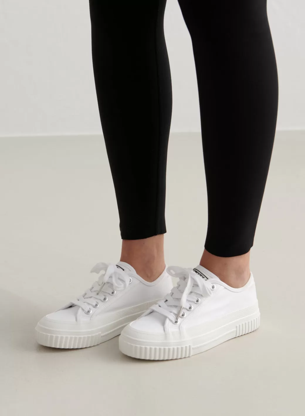 Cotton Canvas Sneakers | AIM’N Hot